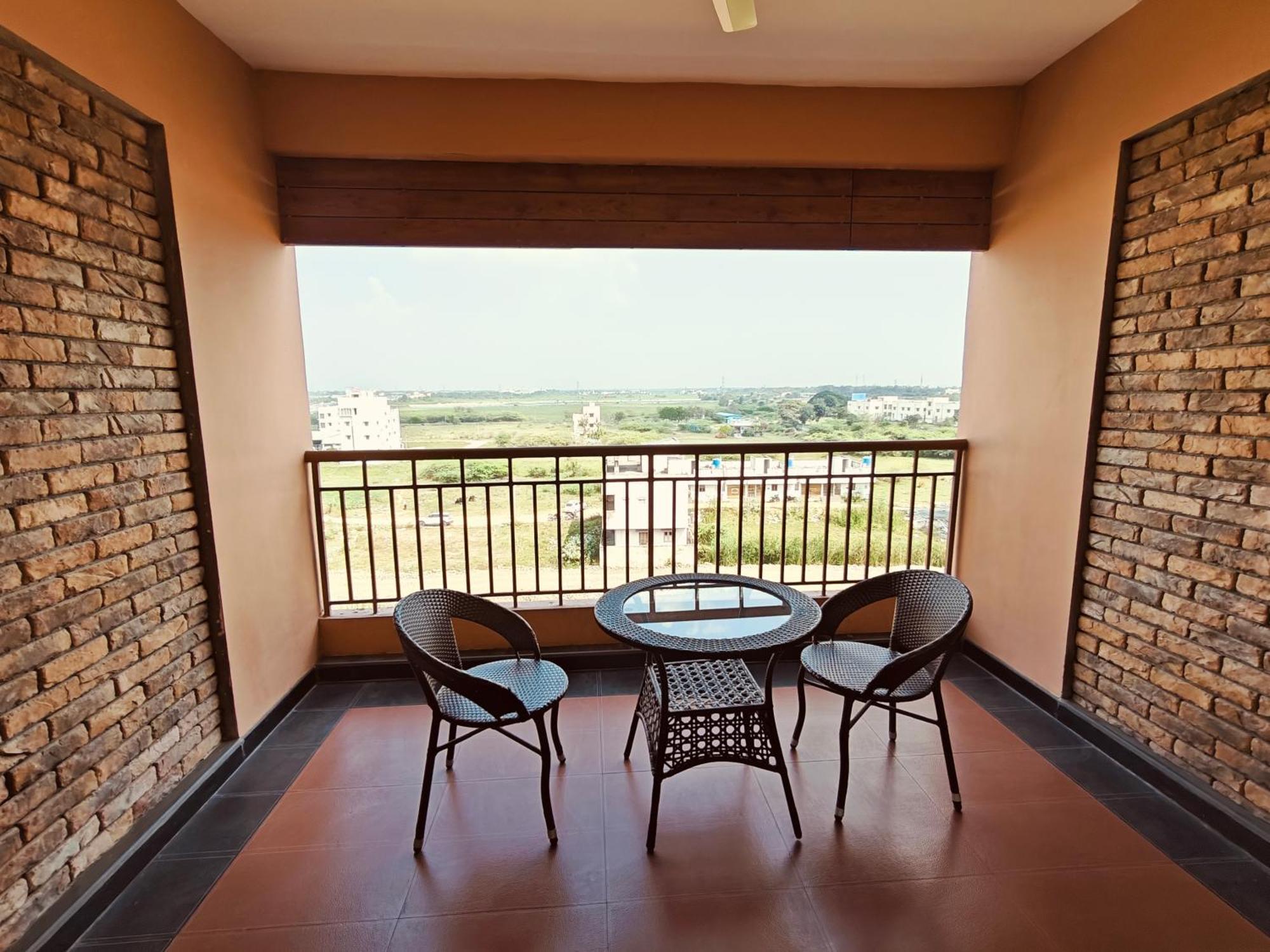 Mm Legacy - A Bergamont Hotel, Kanchipuram Eksteriør bilde
