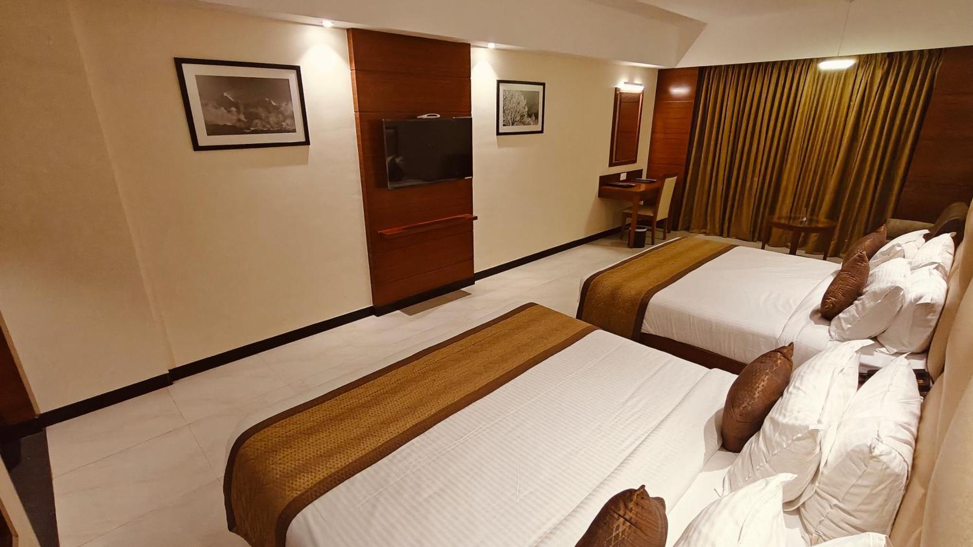 Mm Legacy - A Bergamont Hotel, Kanchipuram Eksteriør bilde