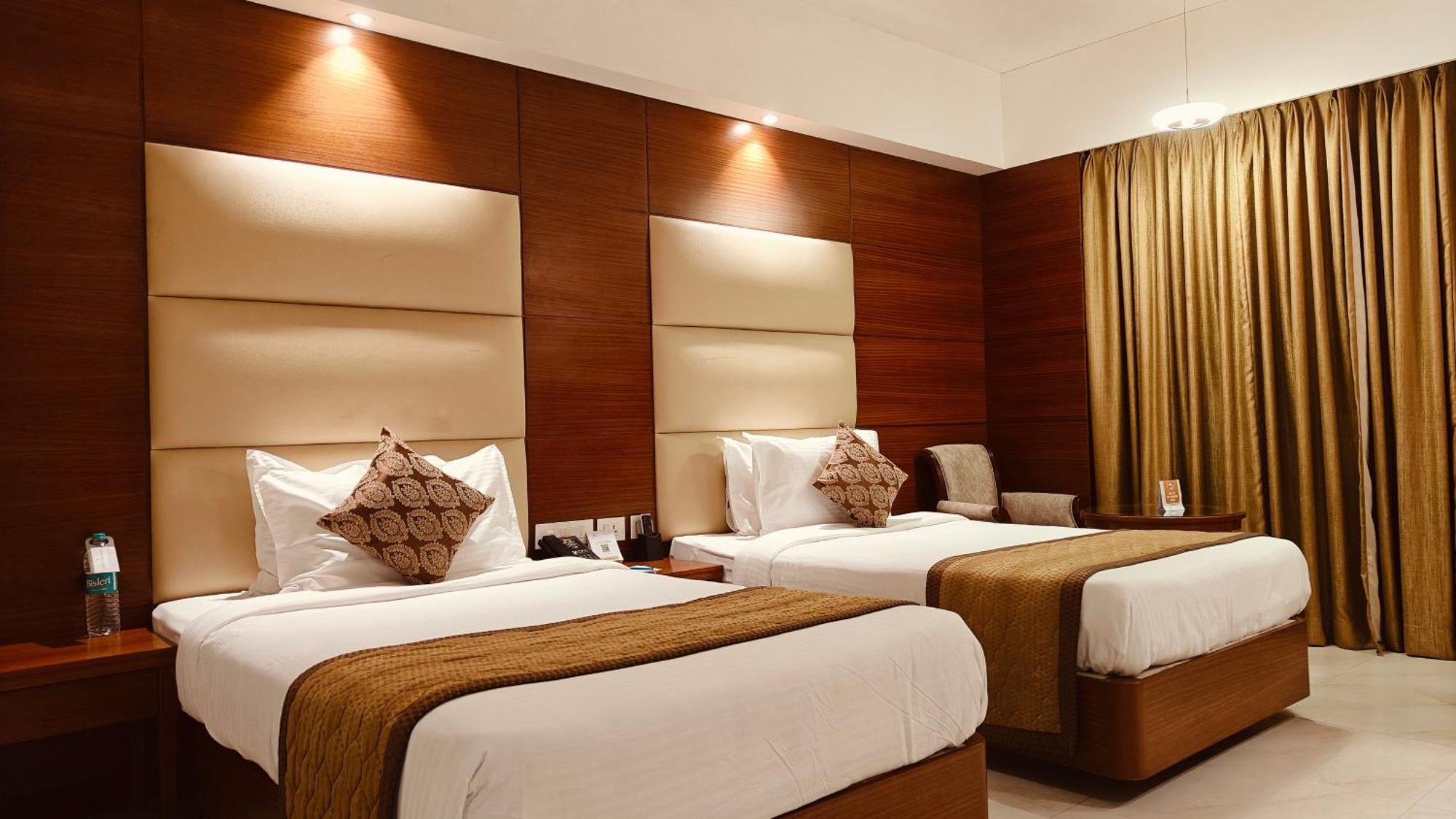 Mm Legacy - A Bergamont Hotel, Kanchipuram Eksteriør bilde