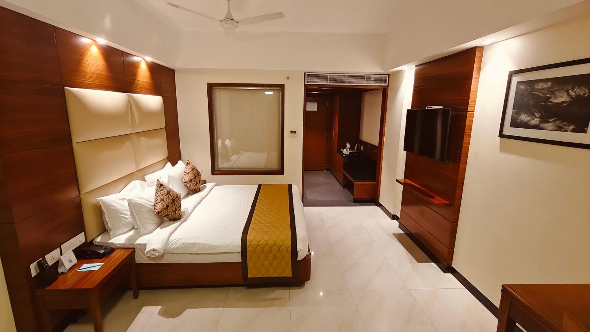 Mm Legacy - A Bergamont Hotel, Kanchipuram Eksteriør bilde